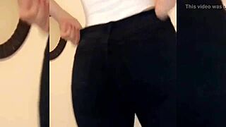 I'm watching lacy j twerk her big ass solo