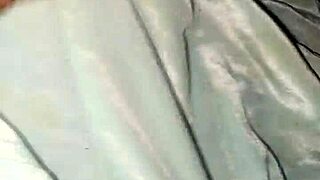 Hot aunty Reshmi in shalwar bangs sexy gay man!