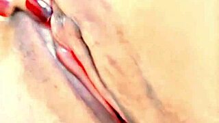 Intriguing Couple Wants to Masturbate Together in Amateur Gay Scene