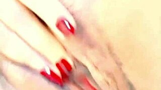 Intriguing Couple Wants to Masturbate Together in Amateur Gay Scene