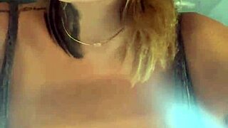 Gym Babe with Small Waist and Big Tits Gets Wet in Public by Marginal Tietê, Drivers Honking at My Sweaty Ass