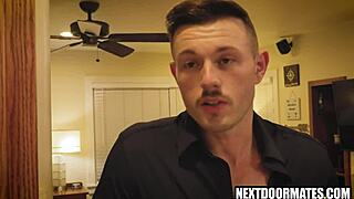 ثنائي مثلي ينيك بعنف في عيد الحب حار جداً 💥