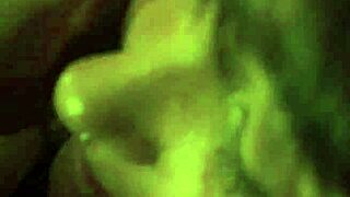 No sabia que TIKTOK se ponia RARO a la madrugada VIENDO con mi mejor amigo y TERMINAMOS GRABANDO para subirlo a las redes sociales.