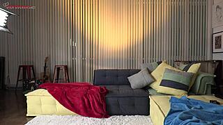 フィオナ・スプラウツがワイルドなフェラでマンコアクションを欲しがる