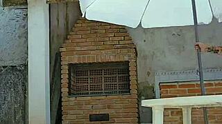 Married babe flaunts tight body by pool, hubby silent 😜