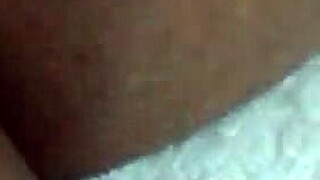 Esposa Brincando com Consolo