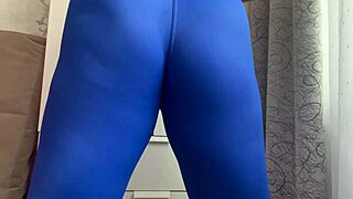 Hot Stepmom DOES STRETCHING with Teen in HARDCORE Homemade Action