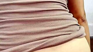 I Love Putting My Girlfriend on Her Back to Watch Her Ass Bounce