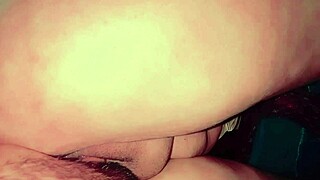 I make an unsatisfied stepmom cum with her wet pussy and big ass