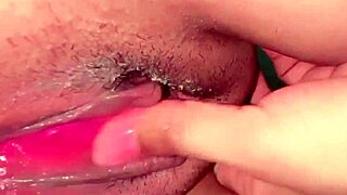 I make an unsatisfied stepmom cum with her wet pussy and big ass