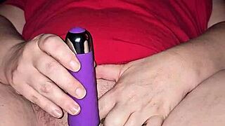 Solo Milf With Big Pink Pussy Cumming