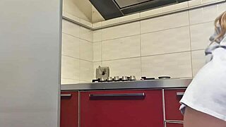 Hot Girl Cleans Stove And Gets Aroused With Big Ass