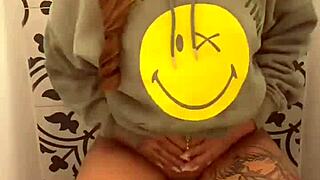 Caught Her Peeing and I’m Totally Shocked Right Now!