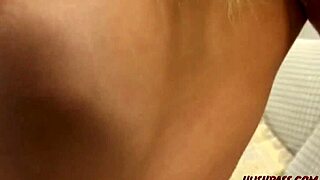 I’m torn, loving my husband but craving cash more