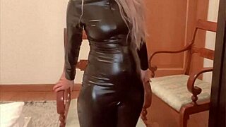 Lost in the stars with singer Findom Goaldigger, feeling her financial domination vibe