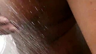 shower play with ass and boobs 😊