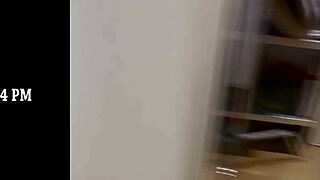 larajuicy gets off during commercial set filming