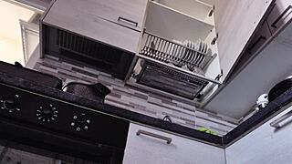 Gostosa Gosta De Faxina Mas Sem Calcinha