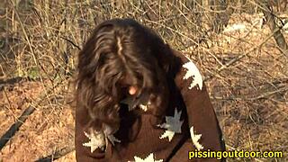 pissing outdoors in hidden spot