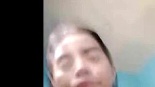 Filipina Shower And Masturbation Video Chat