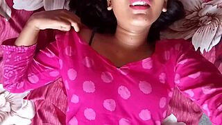 Indian Bhabhi Teases Boyfriend With Assets?