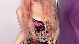 Ligando Con Una Colombiana Tetona S�per Caliente Al Aire Libre En La Piscina