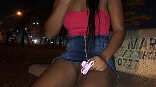 Uff, casada cachonda liga con desconocido