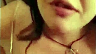 Chatting with Kandy Kane about her interests