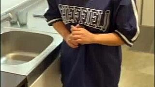 Amateur Asian couple gets wild with INTENSE 1on1 action in jeans.