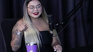 suellen barrar dominates tifany rocha in bdsm casting