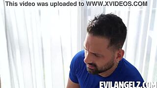 Angie Lynx Gapes In MILF POV