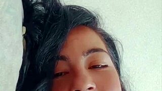 Morena gostosa pleasures big natural tits with intense masturbation