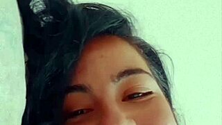 Morena gostosa pleasures big natural tits with intense masturbation