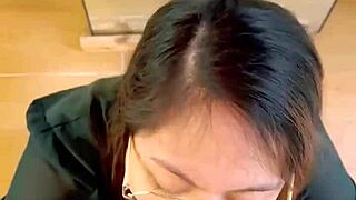 Beautiful woman cheats with her boss in homemade 1on1 video!