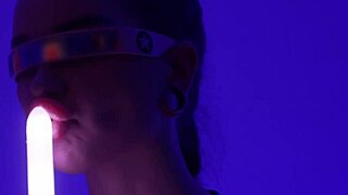 Voleo sam tu prljavu kučku u divljem gangbangu!