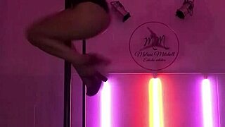 Pov Doctor Shows Ass Dancing In Tube