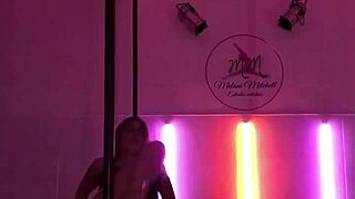 Pov Doctor Shows Ass Dancing In Tube