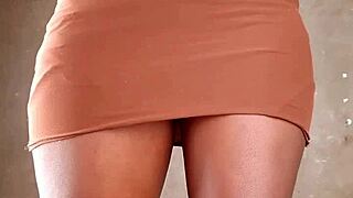 Karly M joins Jenna for wild lesbian fun 😘