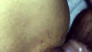 this latina bitch really knows how to make herself come.