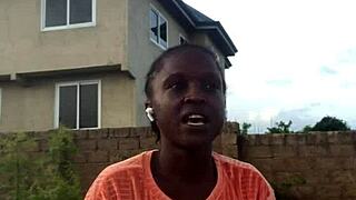 Crazybitch Folds Clothes While Twerking With Dirty Talk 😜