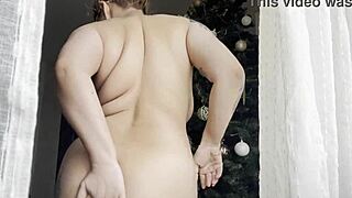 Big boobs and beautiful ass get fingered in pussy