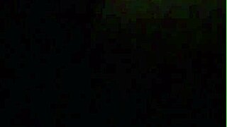 Eh milf Spanyol pantat gede basah di jalanan