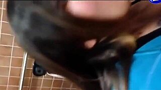 Gordita savoring huge cock