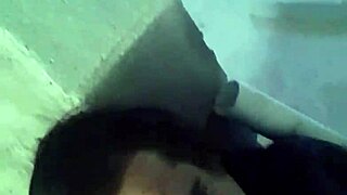 Otrokyňa sa podriadi v BDSM hororovom update