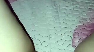 hej, rýchle fľasnutie po pičke tehotnej milfky, čo na to povieš?