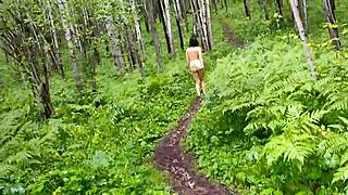 Milf strips outdoors to reach her goal.