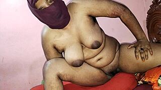 Fuck Deshi Bhabhi And Uncle In Hardcore Indian Sex!