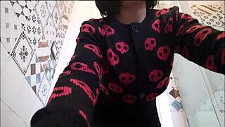 I find this suppository realy annoying, but it's also kinda excitin