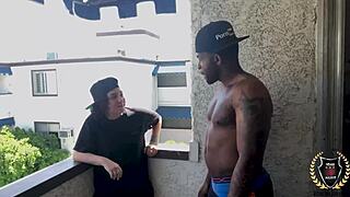 Cowgirl champ Amara Romani rides massive cock