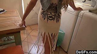 hottie teen fucked in kitchen after shopping 😏